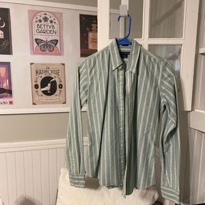 Ralph Lauren striped dress shirt slim fit size 4.